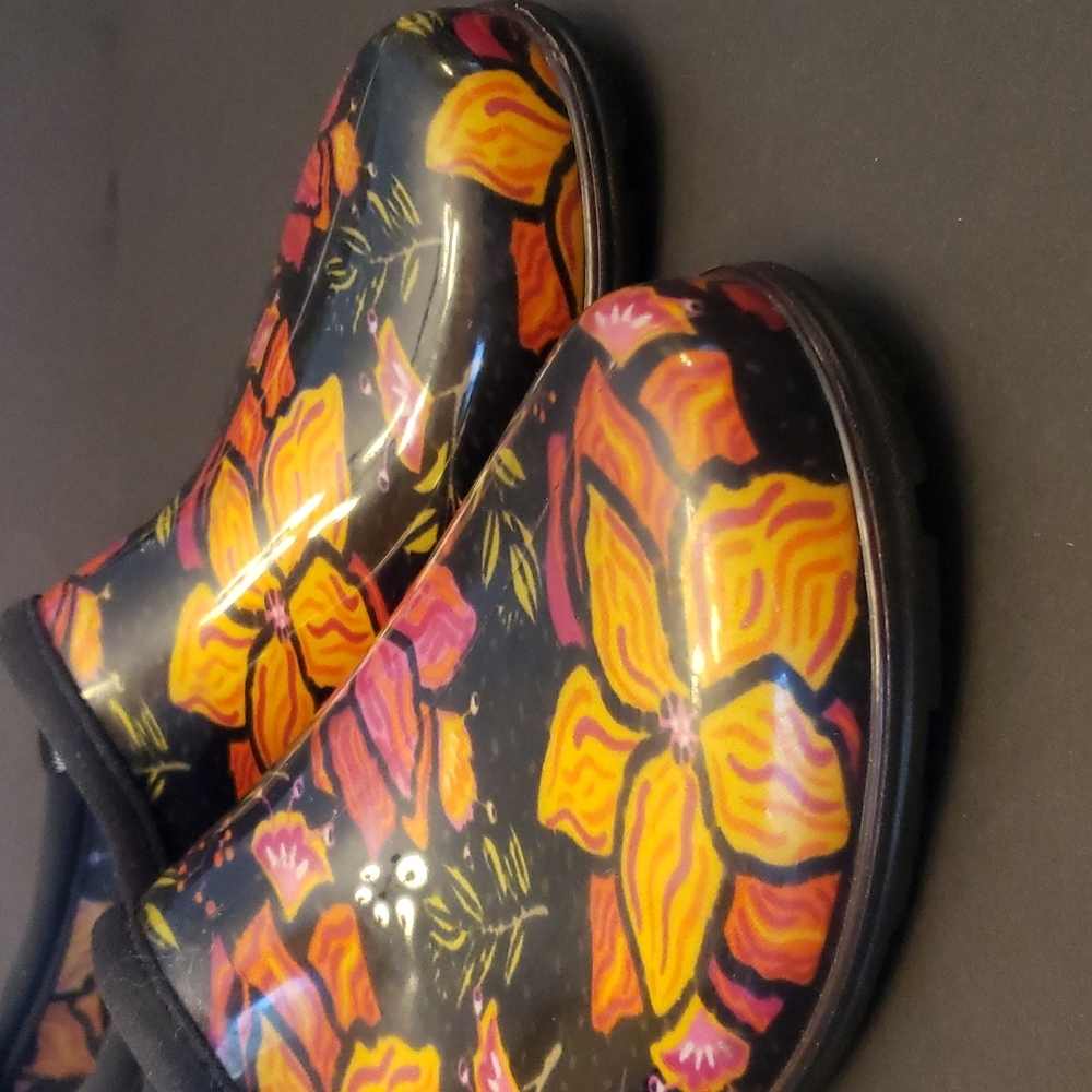 Sloggers Spring Surprise Print Waterproof Rain Garden Comfort Shoes - Picture 13 of 14